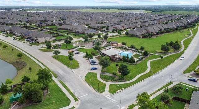 Photo of 2312 Camp St, Aubrey, TX 76227