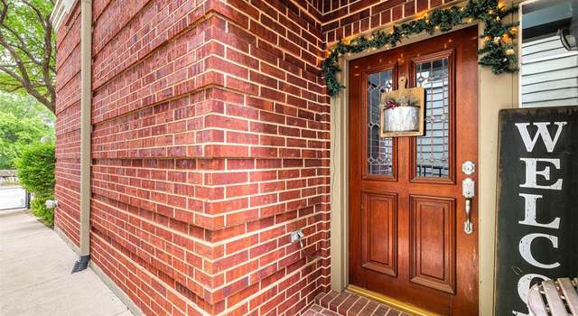 Photo of 1015 W Bluff St, Fort Worth, TX 76102