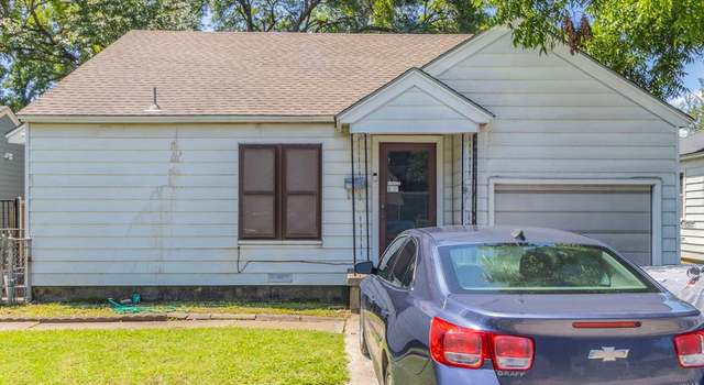 Photo of 1213 Pine St, Grand Prairie, TX 75050