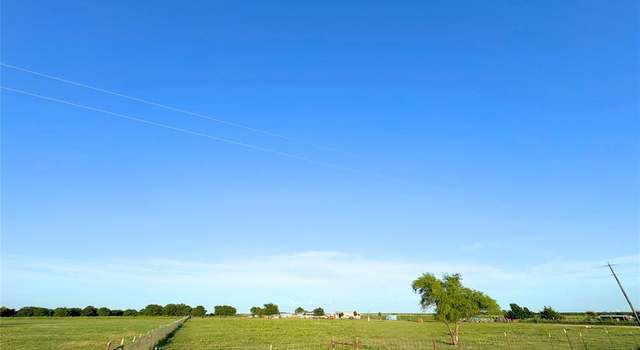 Photo of 1165 Gibson Rd, Waxahachie, TX 75165