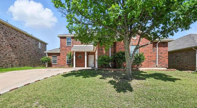 Photo of 7009 Snowy Owl St, Arlington, TX 76002