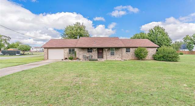 Photo of 621 Old Reno Rd, Springtown, TX 76082