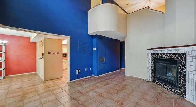 Photo of 12931 Burninglog Ln, Dallas, TX 75243