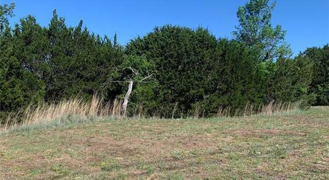 Photo of 3919 Alaska Ct, Granbury, TX 76048