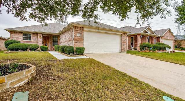 Photo of 10413 Devin Ln, Fort Worth, TX 76053