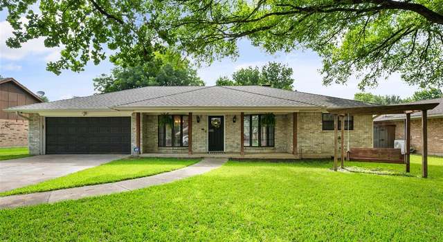 Photo of 1322 Chestnut Rd, Mansfield, TX 76063