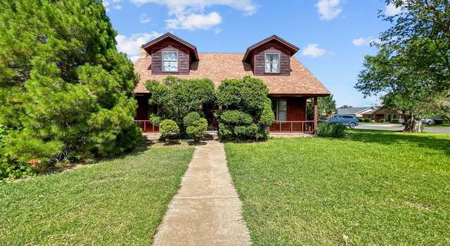 Photo of 865 Chaucer Dr, Abilene, TX 79602