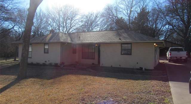 Photo of 75 Hickory Dr, Pottsboro, TX 75076