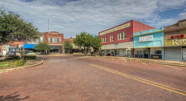 Photo of 1213 Washington St Unit B, Commerce, TX 75428