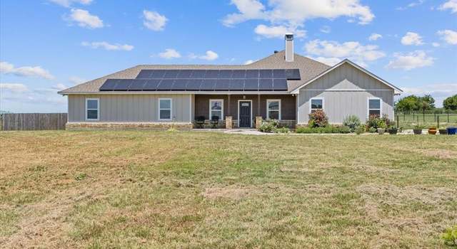 Photo of 1081 Justin Dr, Springtown, TX 76082