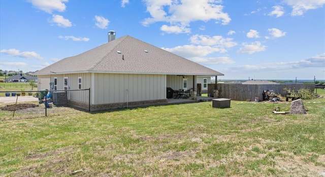 Photo of 1081 Justin Dr, Springtown, TX 76082