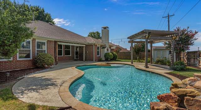 Photo of 1509 Ash Ln, Corinth, TX 76210