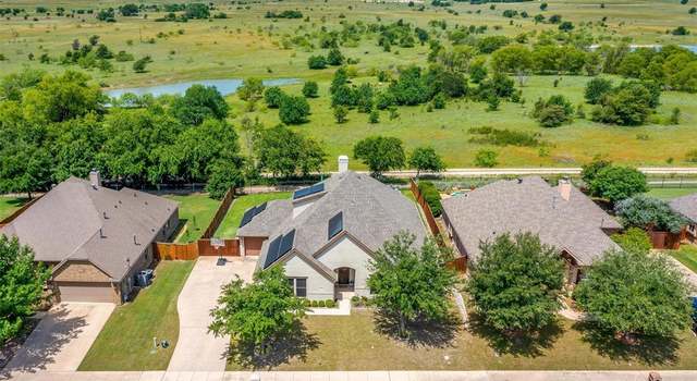 Photo of 12117 Yarmouth Ln, Fort Worth, TX 76108