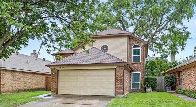 Photo of 1388 Chinaberry Dr, Lewisville, TX 75077