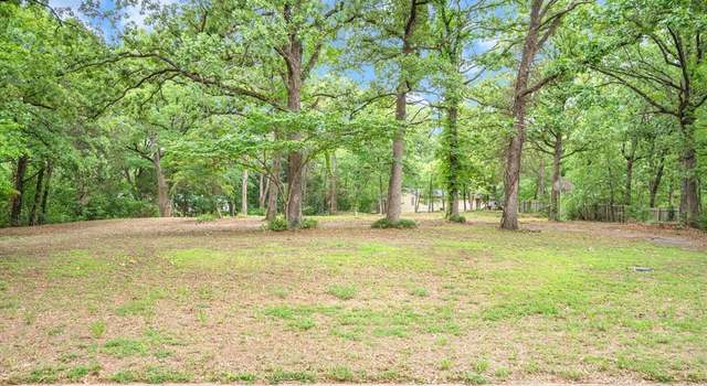 Photo of 1106 Woodland Dr, Canton, TX 75103