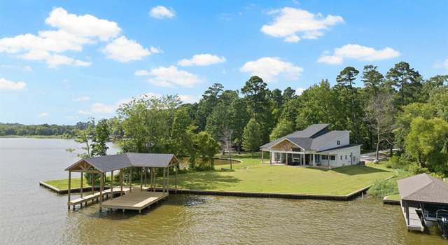 Photo of 331 W Eagle Pt, Mount Vernon, TX 75457