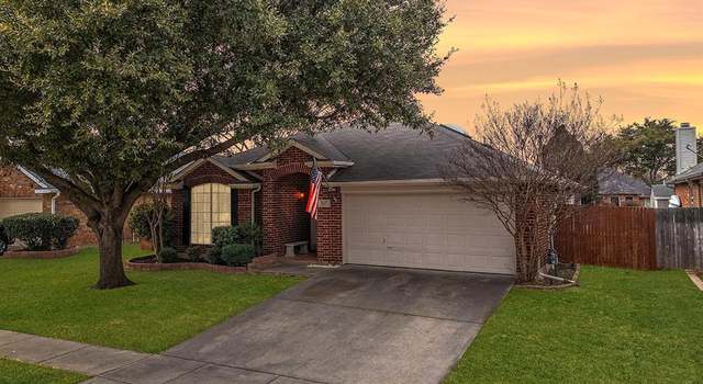 Photo of 8117 Ross Lake Dr, Fort Worth, TX 76137