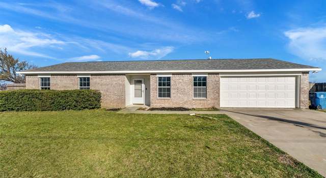 Photo of 322 Green Acres, Weatherford, TX 76088
