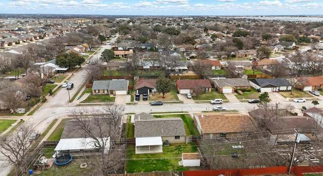Photo of 6057 Sidewinder Trl, Fort Worth, TX 76131