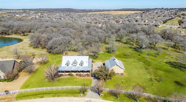 Photo of 104 Ranchway Dr, Burleson, TX 76028