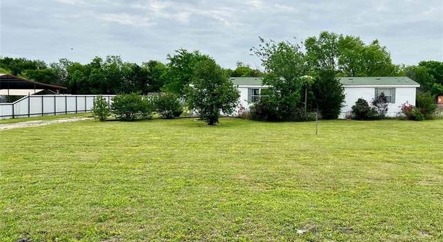 Photo of 9248 Douglas Cir, Talty, TX 75160