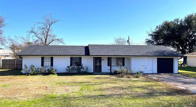 Photo of 400 Childs Dr, Fairfield, TX 75840