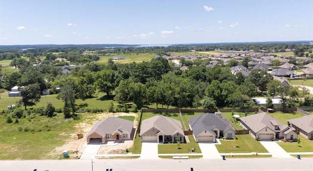 Photo of 418 Deer Point Cv, Chandler, TX 75758