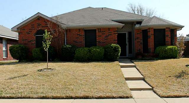 Photo of 210 Birchwood Ln, Cedar Hill, TX 75104