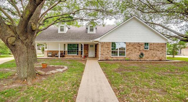 Photo of 104 Woodhaven Pl, Joshua, TX 76058