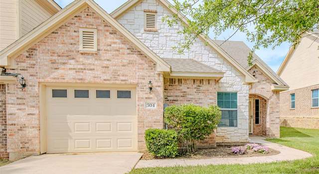 Photo of 304 Emma Call Ct, Decatur, TX 76234