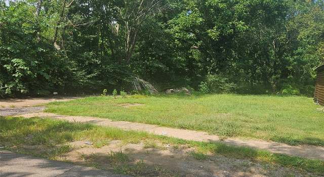 Photo of 444 5th St SW, Paris, TX 75460