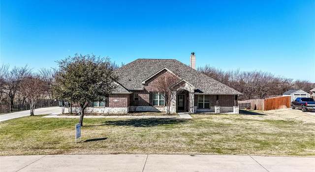 Photo of 110 Cheyenne Trl S, Newark, TX 76071