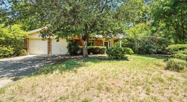 Photo of 2321 Carten St, Fort Worth, TX 76112