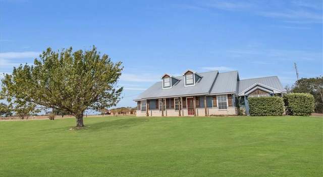 Photo of 104 Canton Ln, Riesel, TX 76682