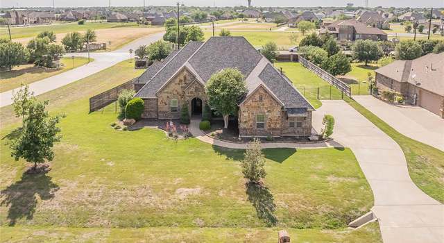 Photo of 12901 Smokey Ranch Dr, Fort Worth, TX 76052