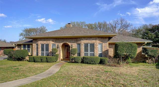 Photo of 424 Blue Jay Ct, Bedford, TX 76021