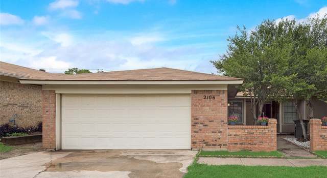 Photo of 2106 Mistletoe Ave, Fort Worth, TX 76110