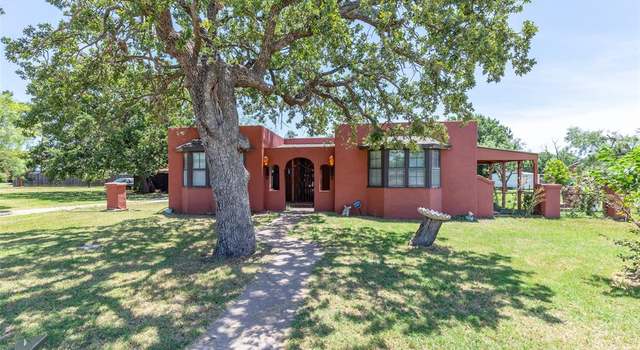 Photo of 817 Tanglewood Dr, Clyde, TX 79510