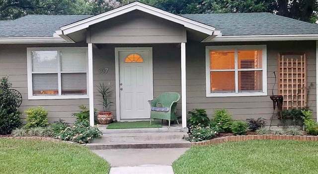 Photo of 307 S Avenue J, Clifton, TX 76634
