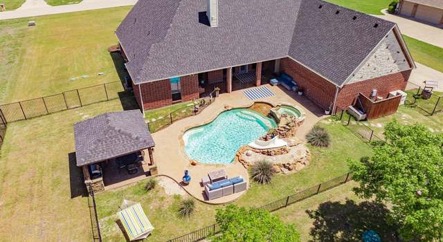 Photo of 12176 Livingston Way, Talty, TX 75126