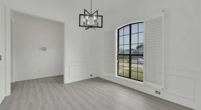 Photo of 2541 Belmeade Dr, Carrollton, TX 75006