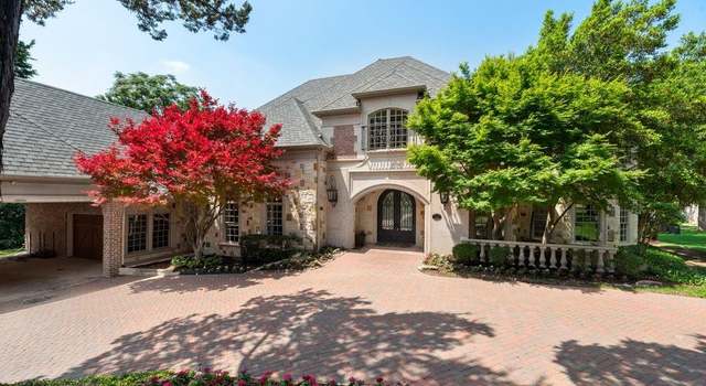 Photo of 842 Bluff Ridge Dr, Cedar Hill, TX 75104
