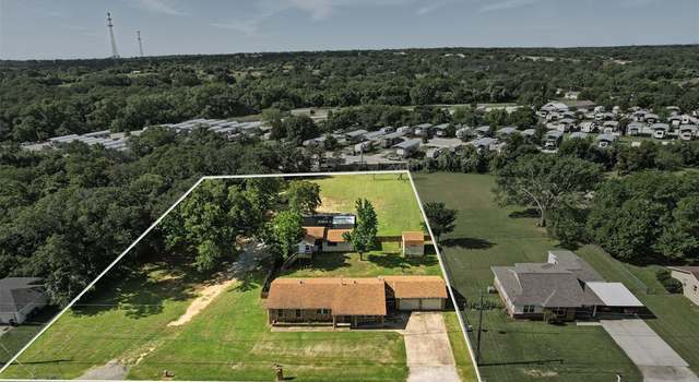 Photo of 125 Sandra Dr, Azle, TX 76020