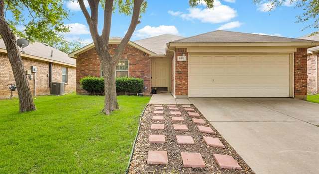 Photo of 8517 Hawks Nest Dr, Fort Worth, TX 76131