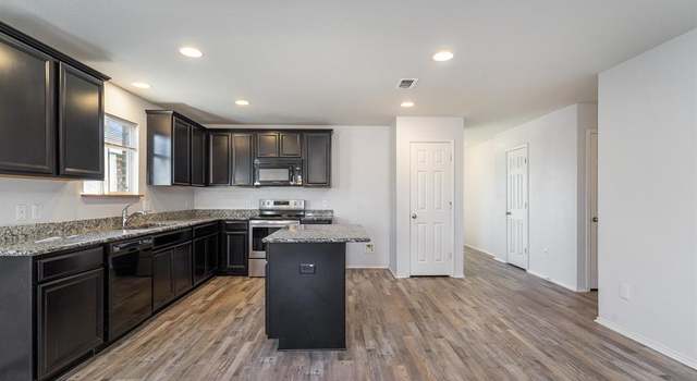 Photo of 3125 Manuel Creek Dr, Little Elm, TX 75068