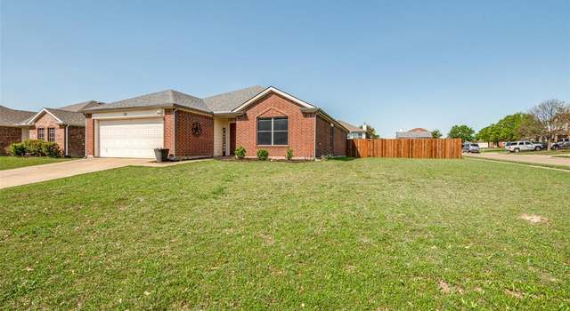 Photo of 1501 Lakeside Dr, Glenn Heights, TX 75154