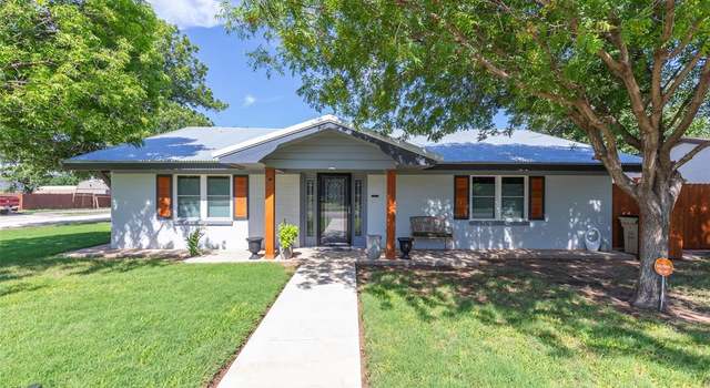 Photo of 1332 Avenue L, Anson, TX 79501