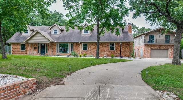 Photo of 2 Chapel Ct, North Richland Hills, TX 76180