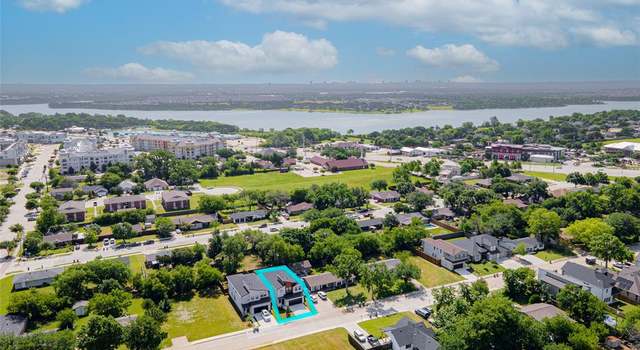 Photo of 220 E Park St, Little Elm, TX 75068