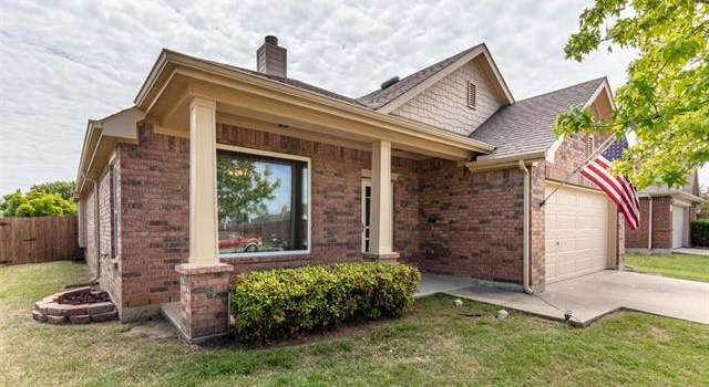 Photo of 14140 Rodeo Daze Dr, Haslet, TX 76052